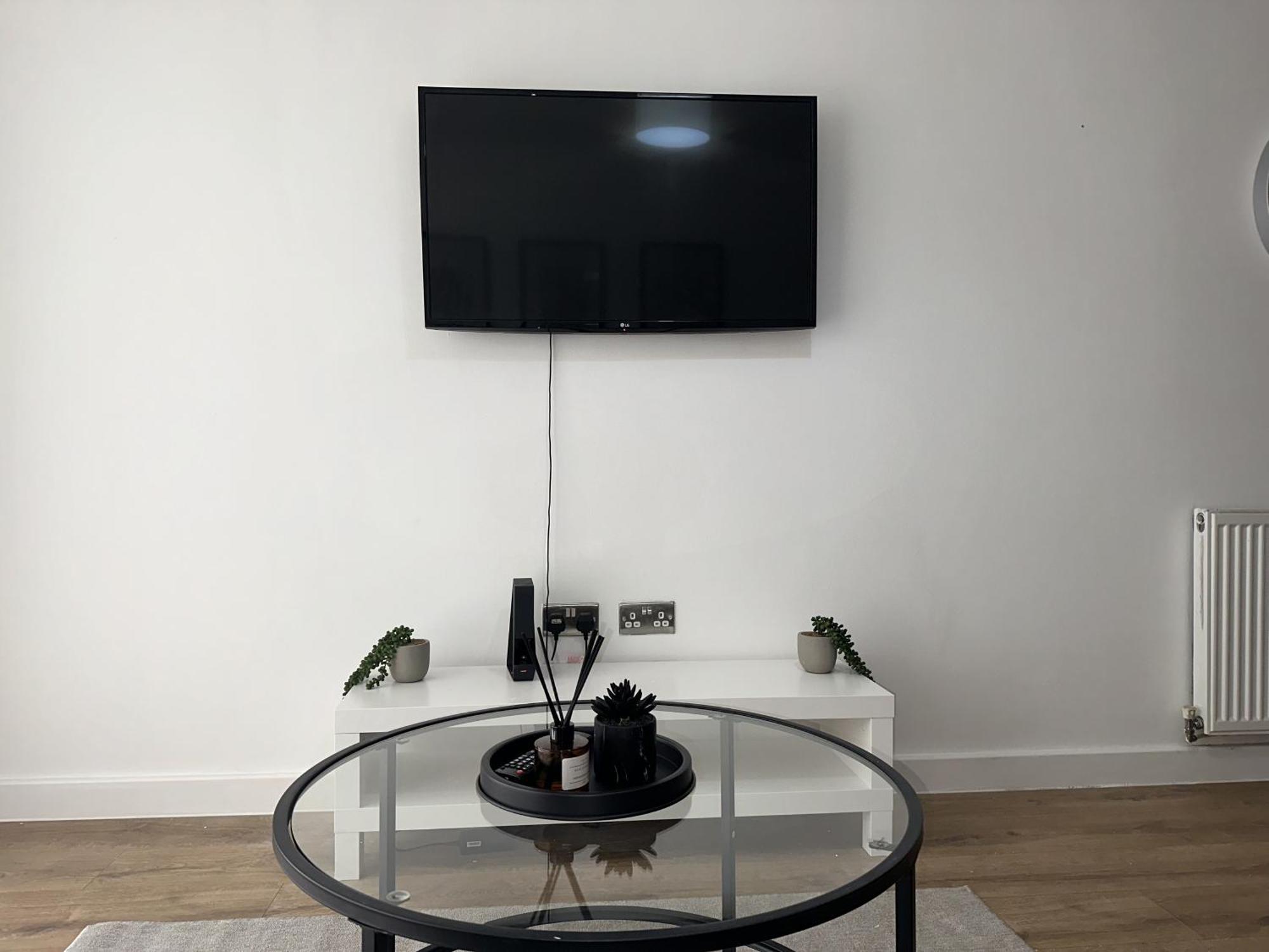Luxury - Smart Tv - Fast Wifi - Near Utilitia Arena & Icc Appartement Birmingham Buitenkant foto